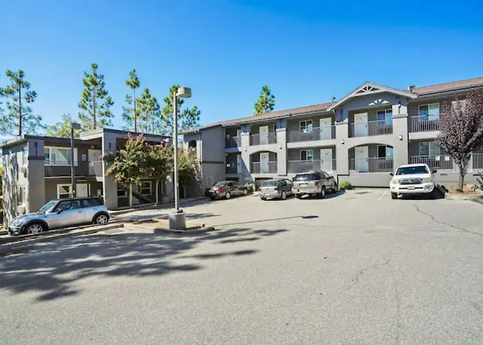 Vacation rental: Mission Peak Lodge